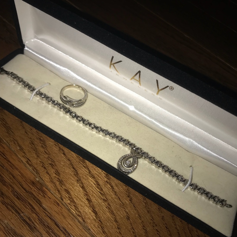 Jewelry bundle !